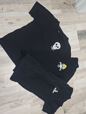 Arsenic Graphic T Bunde